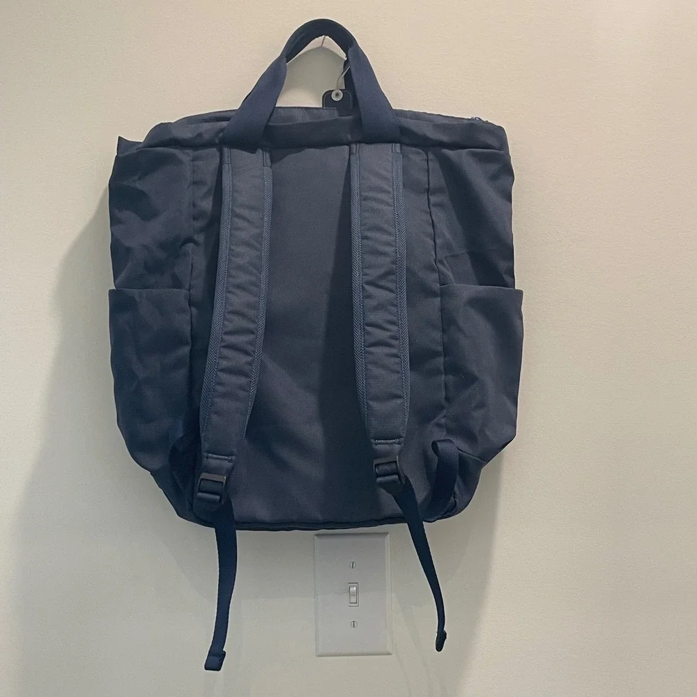 Johnnie-O Navy Blue Convertible Backpack Tote Children's Flight of Hope NWT